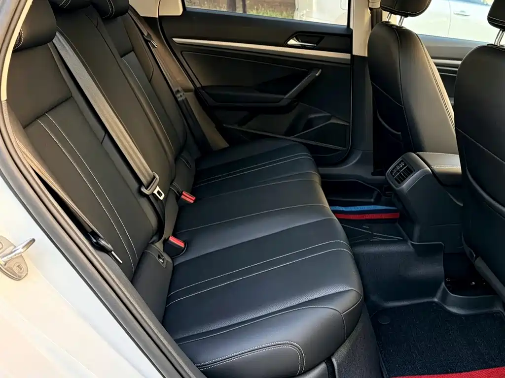 Volkswagen Lavida — миниатюра 19