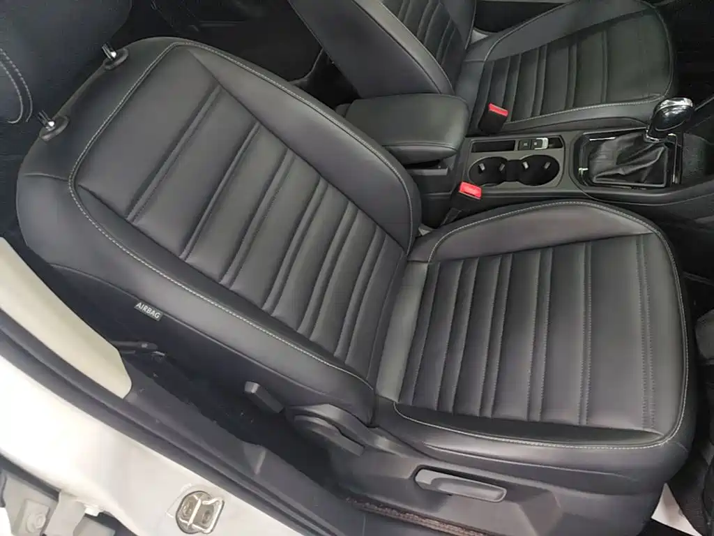 Volkswagen Touran — миниатюра 25