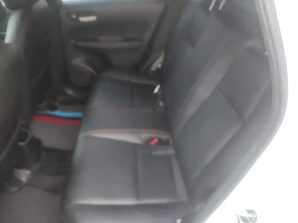 Honda Fit — миниатюра 17