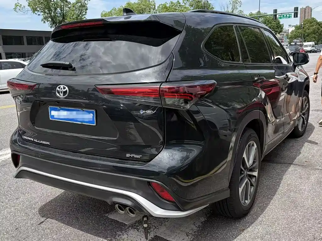 Toyota Crown Kluger 2024 2.5L HEV Luxury