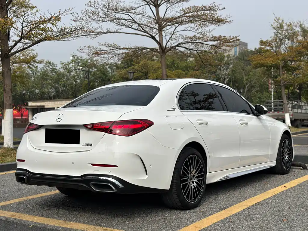 MERCEDES-BENZ C CLASS