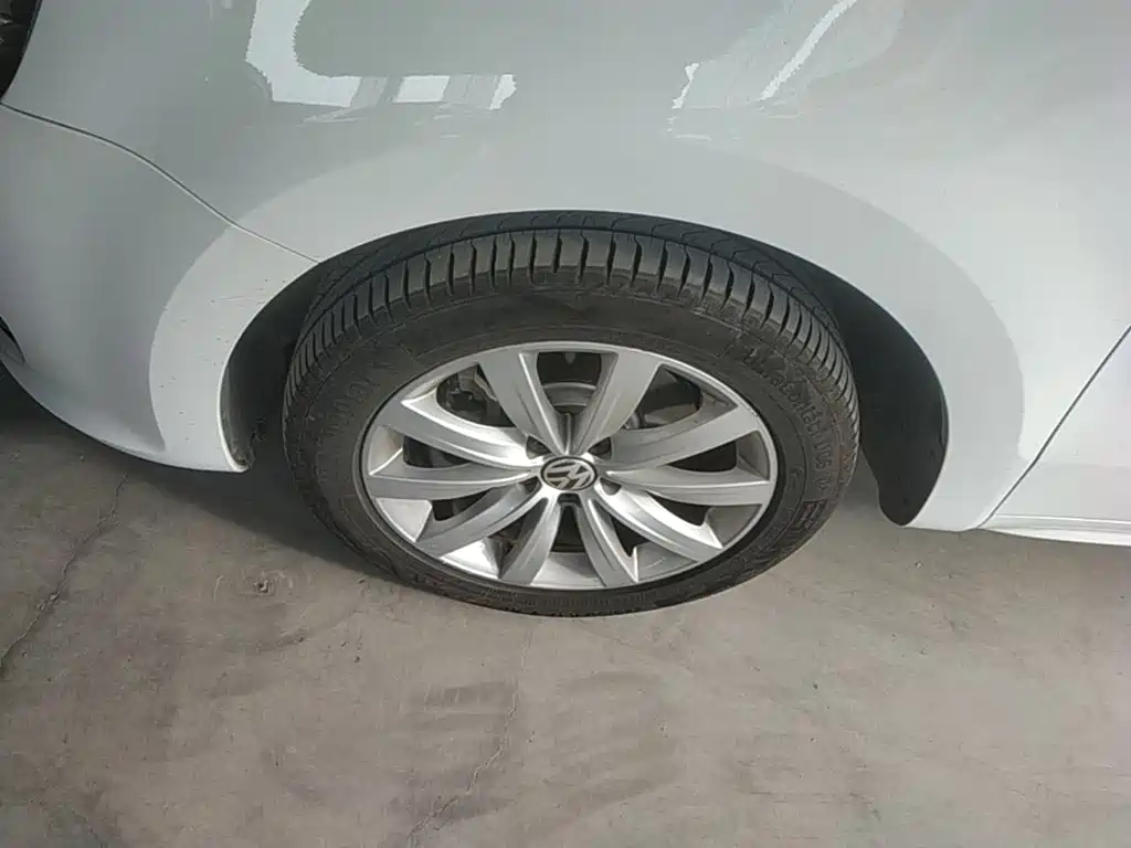 Volkswagen Sharan — миниатюра 23