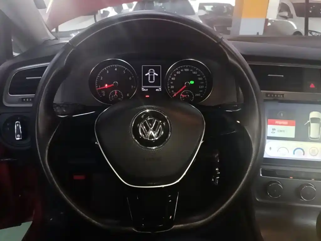 Volkswagen Golf — миниатюра 11
