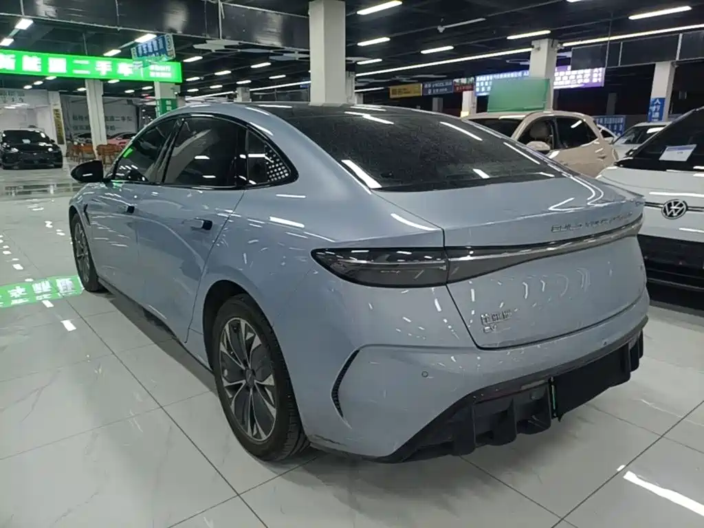 BYD Seal — миниатюра 5