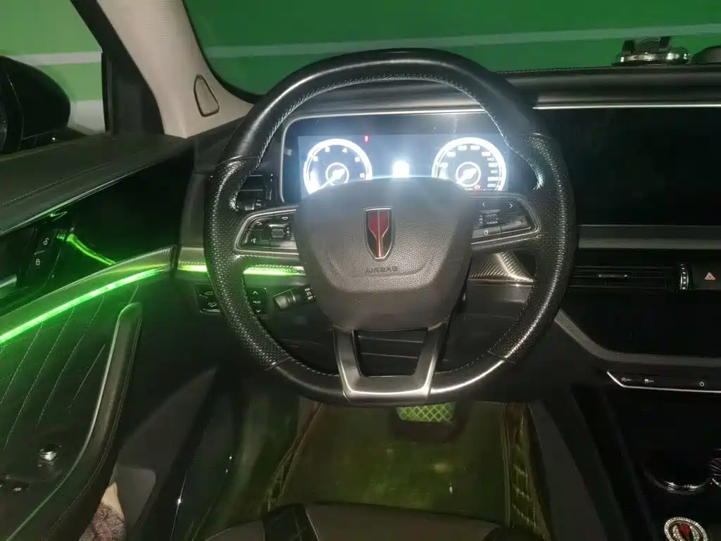 Hongqi Hongqi HS5 — миниатюра 6