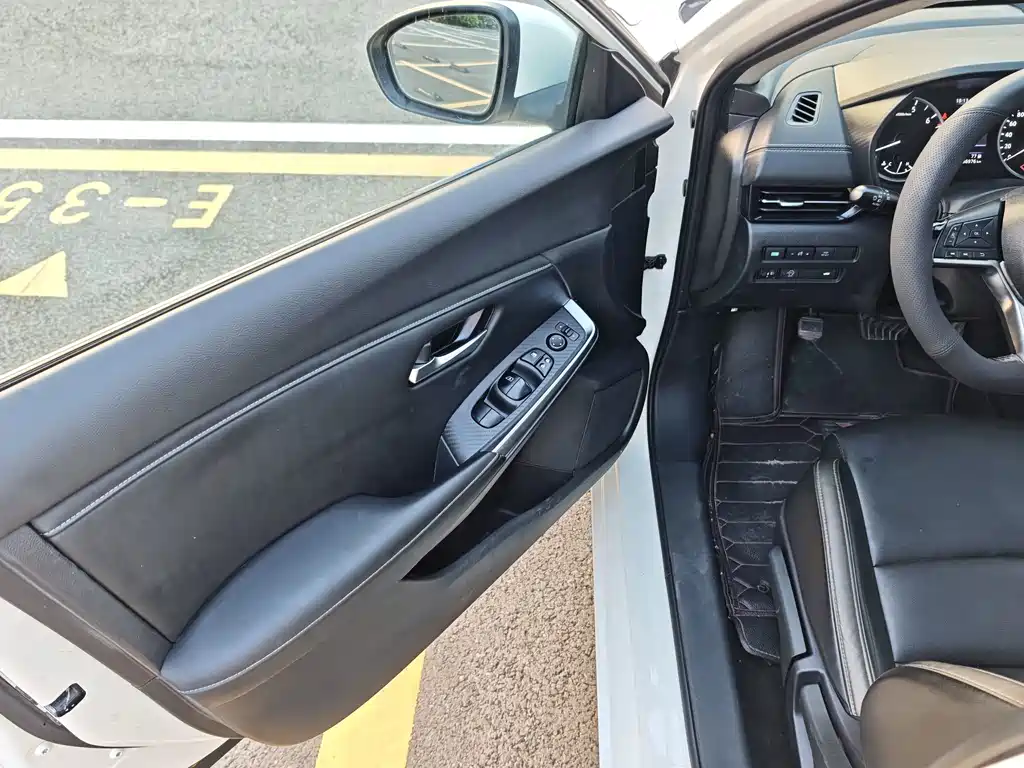 Nissan Sylphy — миниатюра 11