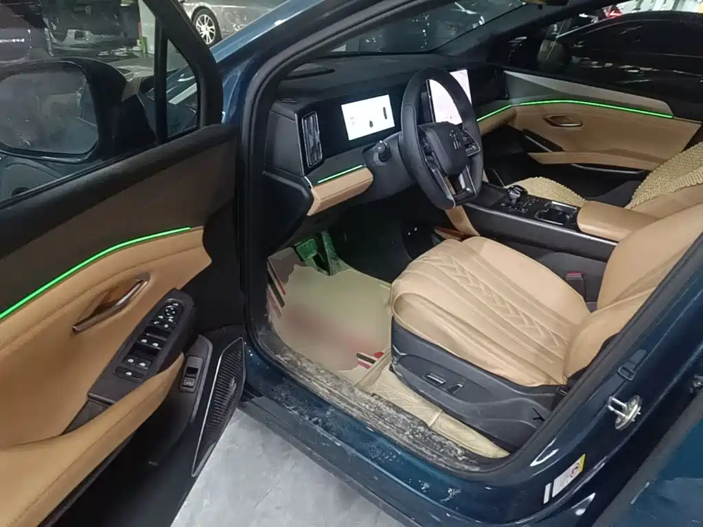 BYD L DM-i — миниатюра 16