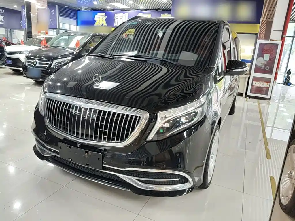 Mercedes-Benz V-Class
