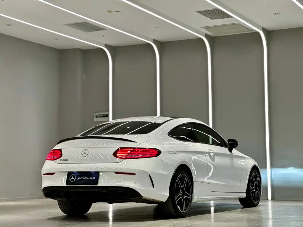 Mercedes-Benz C-Class (Import) — миниатюра 9
