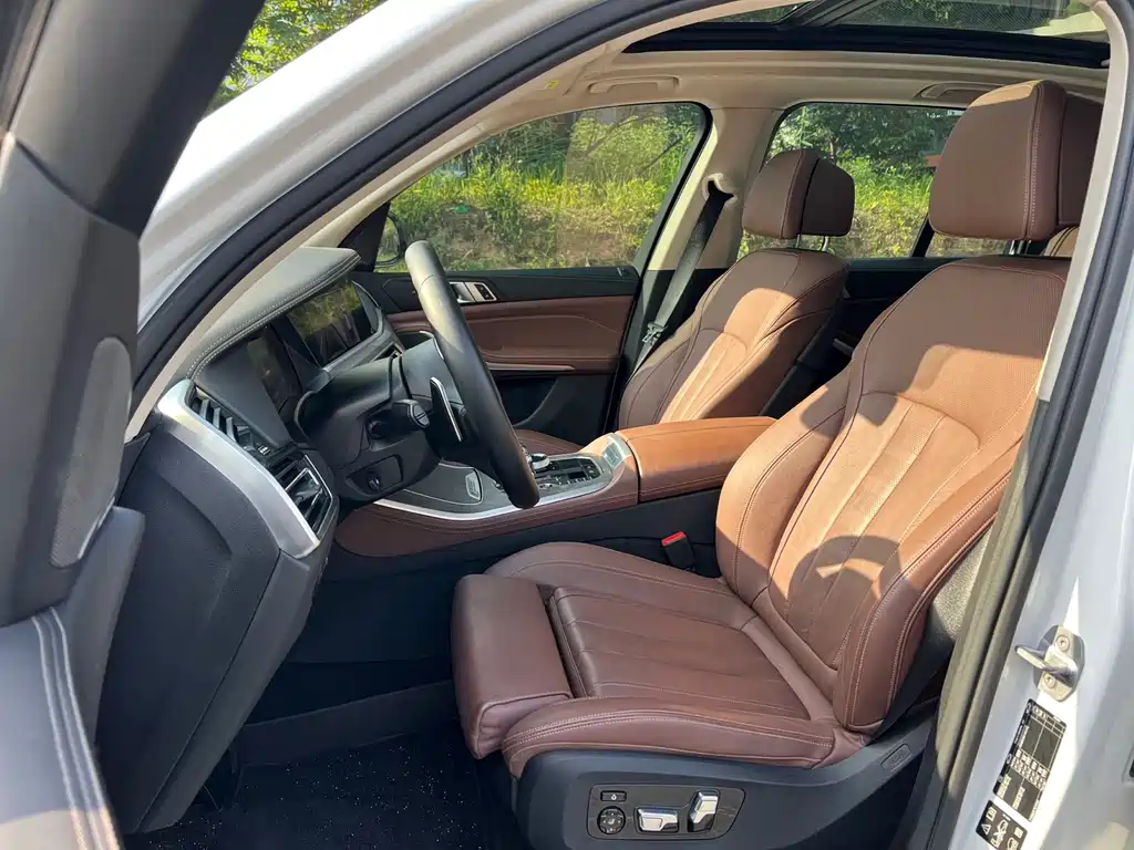 BMW X5 (Import) — миниатюра 15