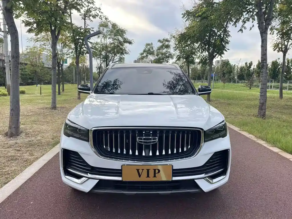 Geely Xingyue L — миниатюра 2