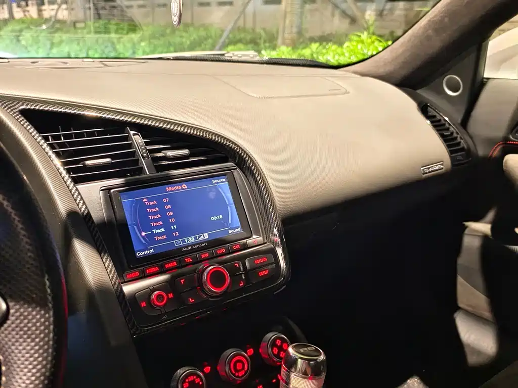 Audi R8 — миниатюра 23