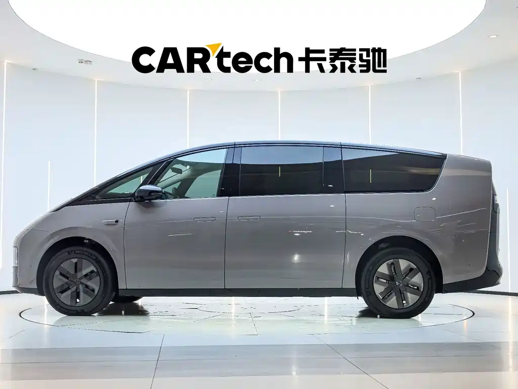 Li Auto Li MEGA — миниатюра 3