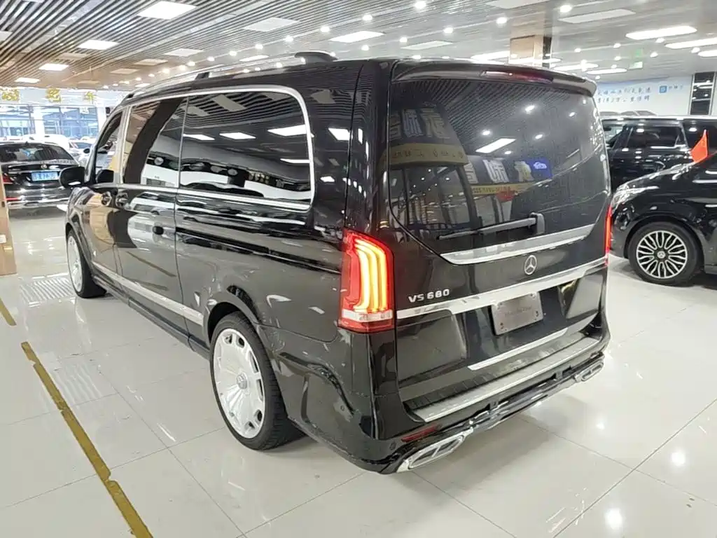 Mercedes-Benz V-Class — миниатюра 5