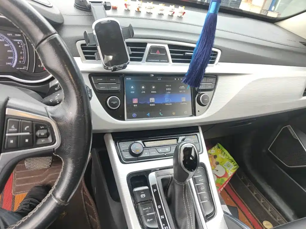 Geely Boyue — миниатюра 13