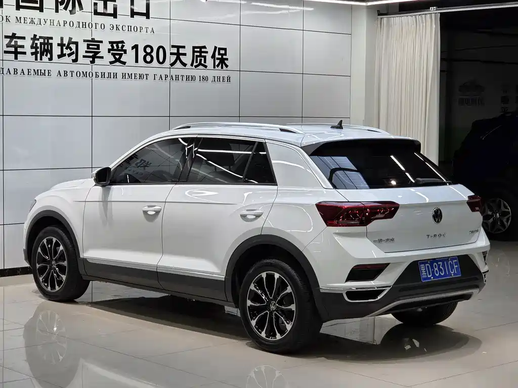 Volkswagen T-Roc — миниатюра 4