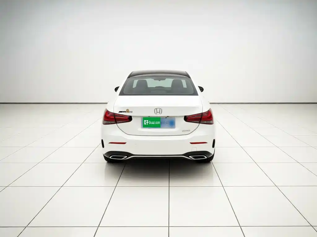 Mercedes-Benz A-Class — миниатюра 3