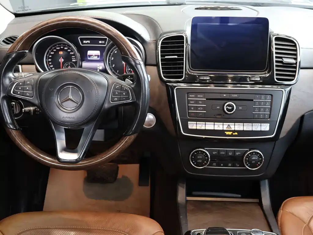Mercedes-Benz GLS 2016 GLS 500 4MATIC