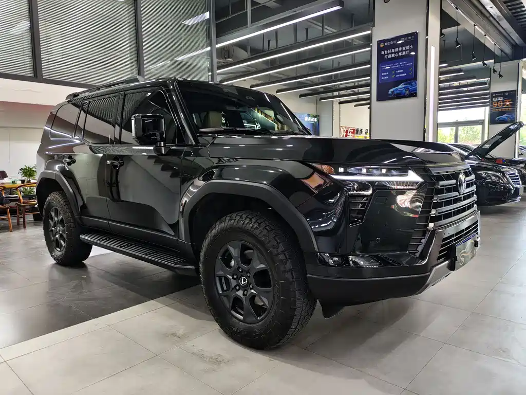 Lexus GX 2025