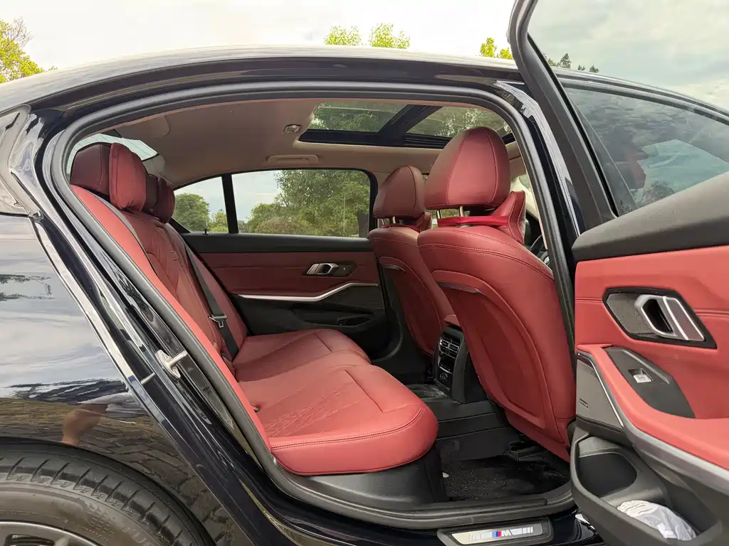 BMW 3 Series — миниатюра 6