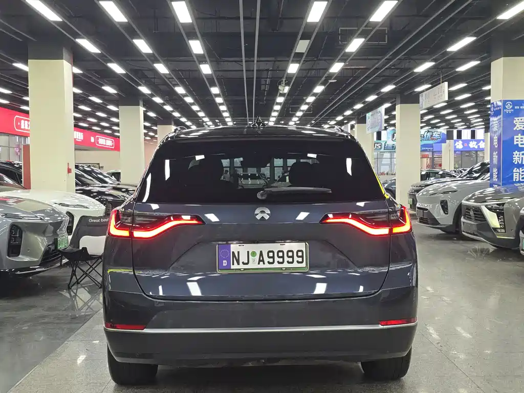 NIO ES8 — миниатюра 4