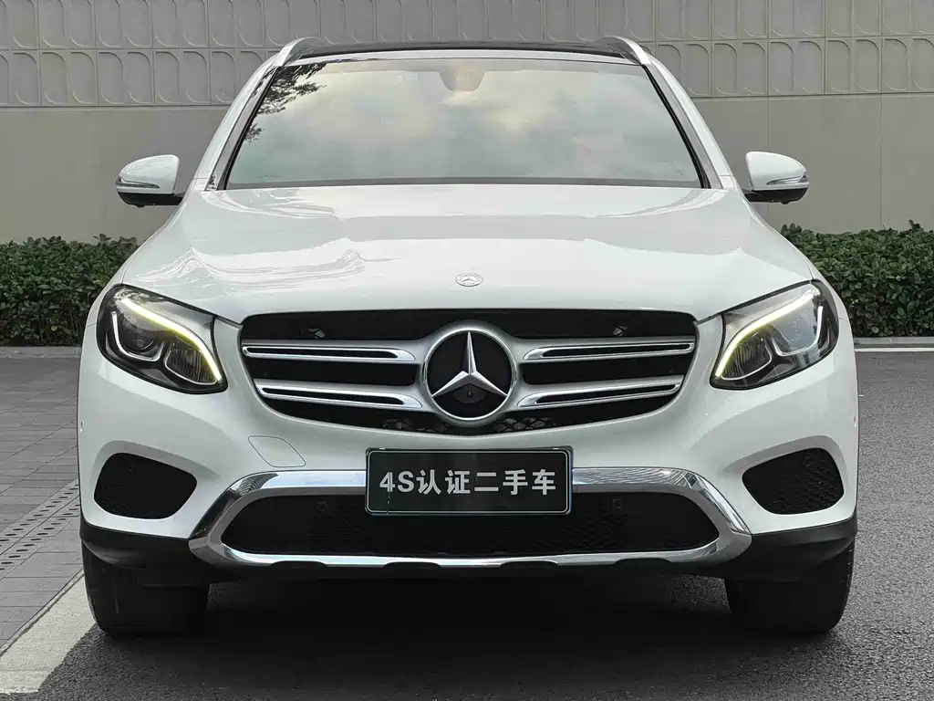 Mercedes-Benz GLC 2017 GLC 200 4MATIC