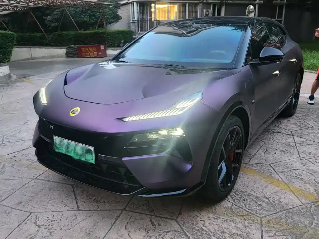 Lotus Eletre