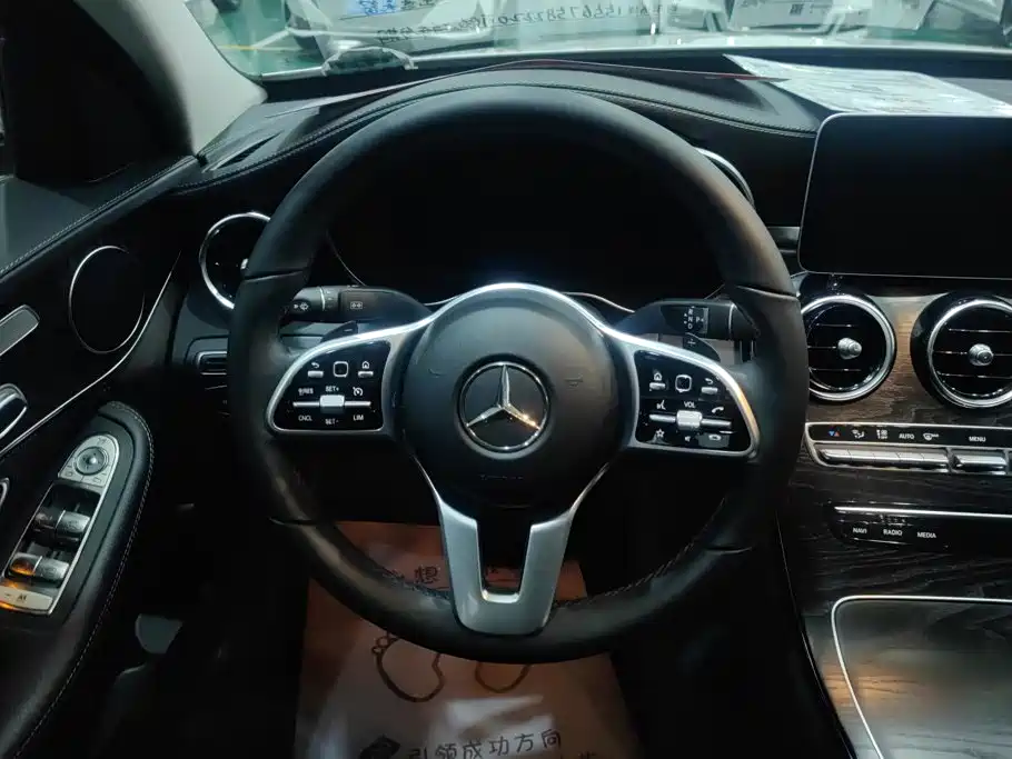 Mercedes-Benz C-Class — миниатюра 15