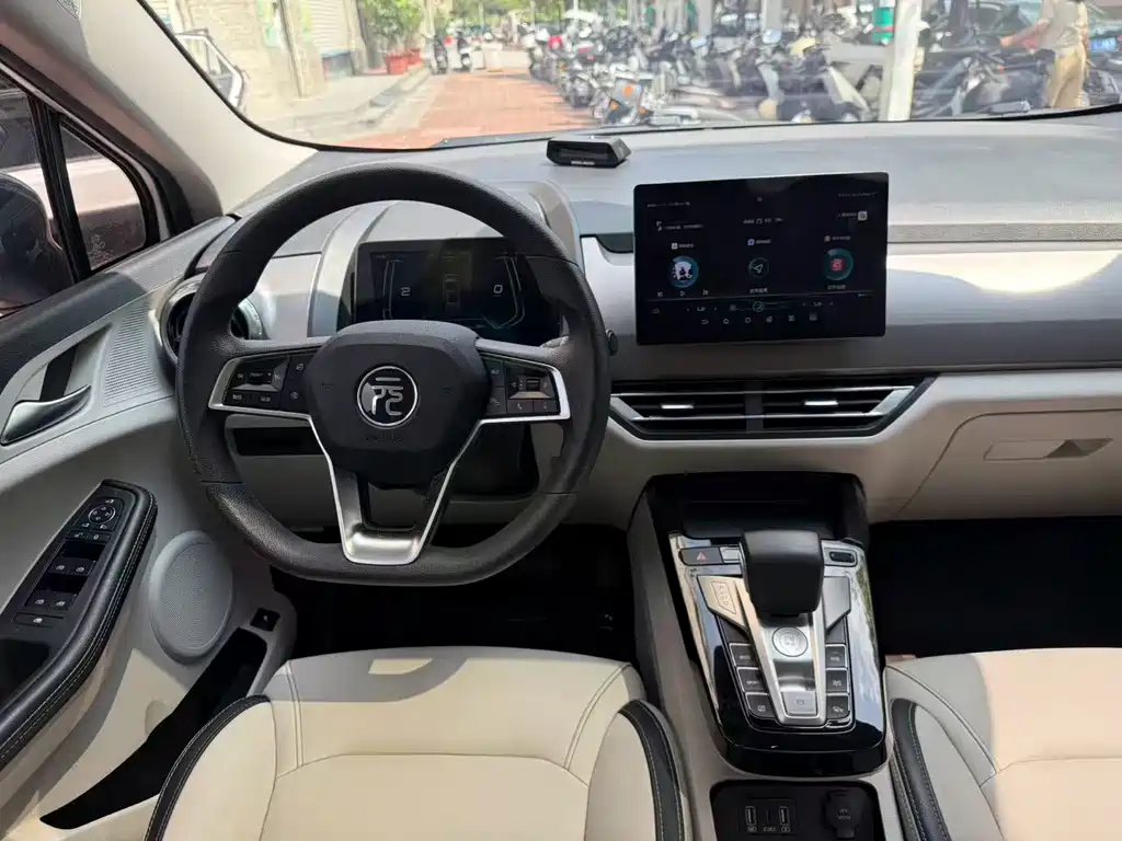 BYD Yuan Pro — миниатюра 4