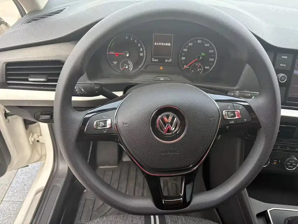 VOLKSWAGEN LAVIDA PURE ELECTRIC