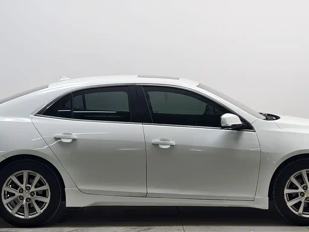 Chevrolet Malibu — миниатюра 8