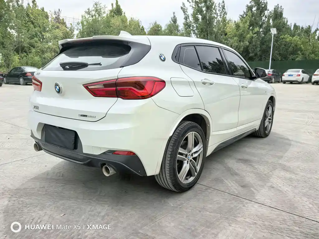 BMW X2 — миниатюра 9