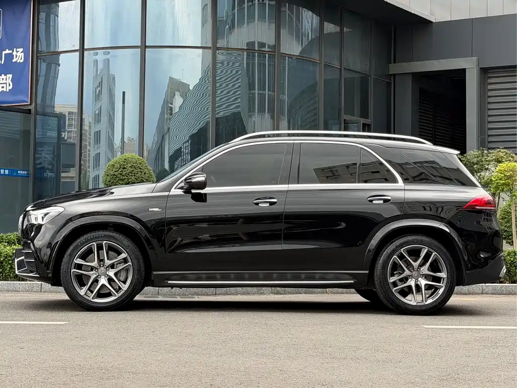 Mercedes-Benz GLE AMG — миниатюра 5