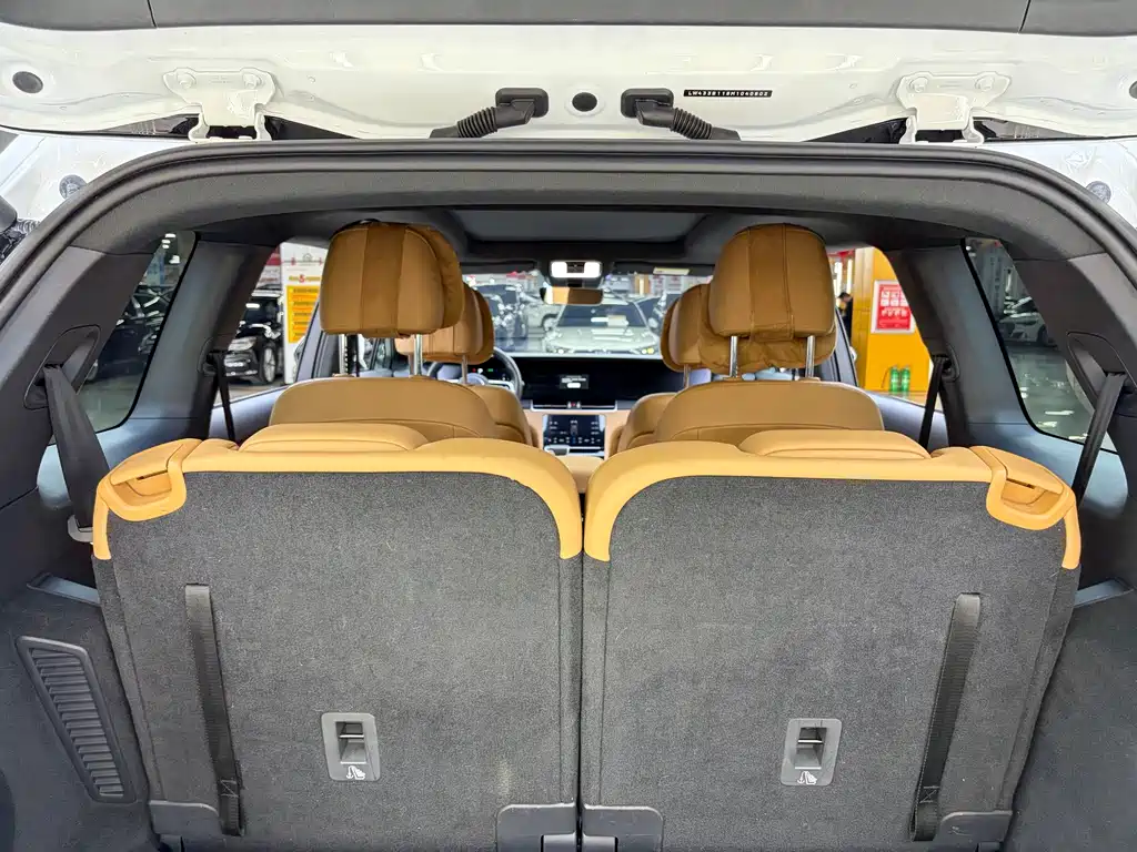 Li Auto Li ONE — миниатюра 14