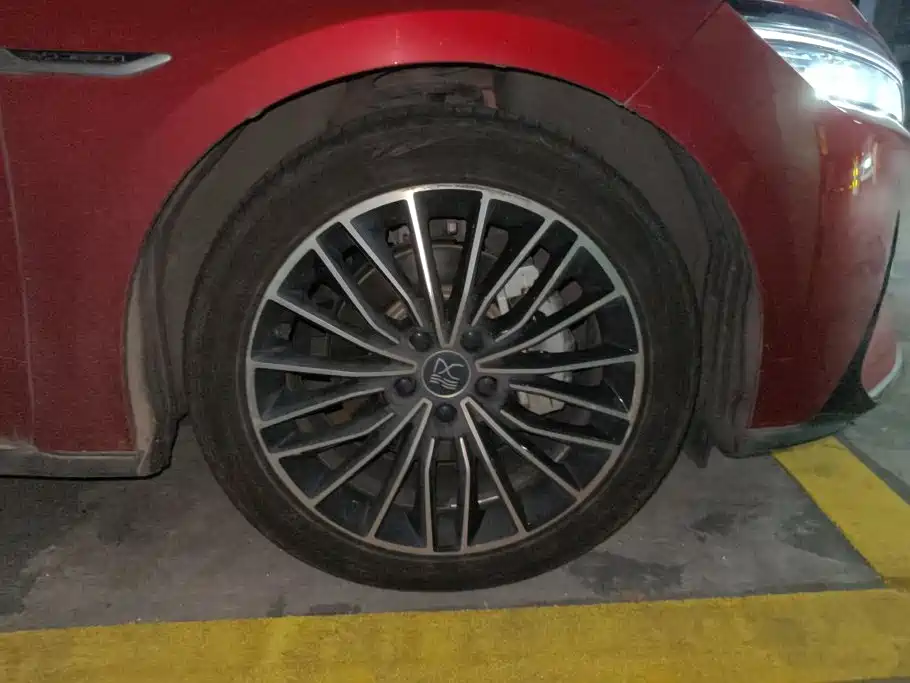 BYD Han — миниатюра 6