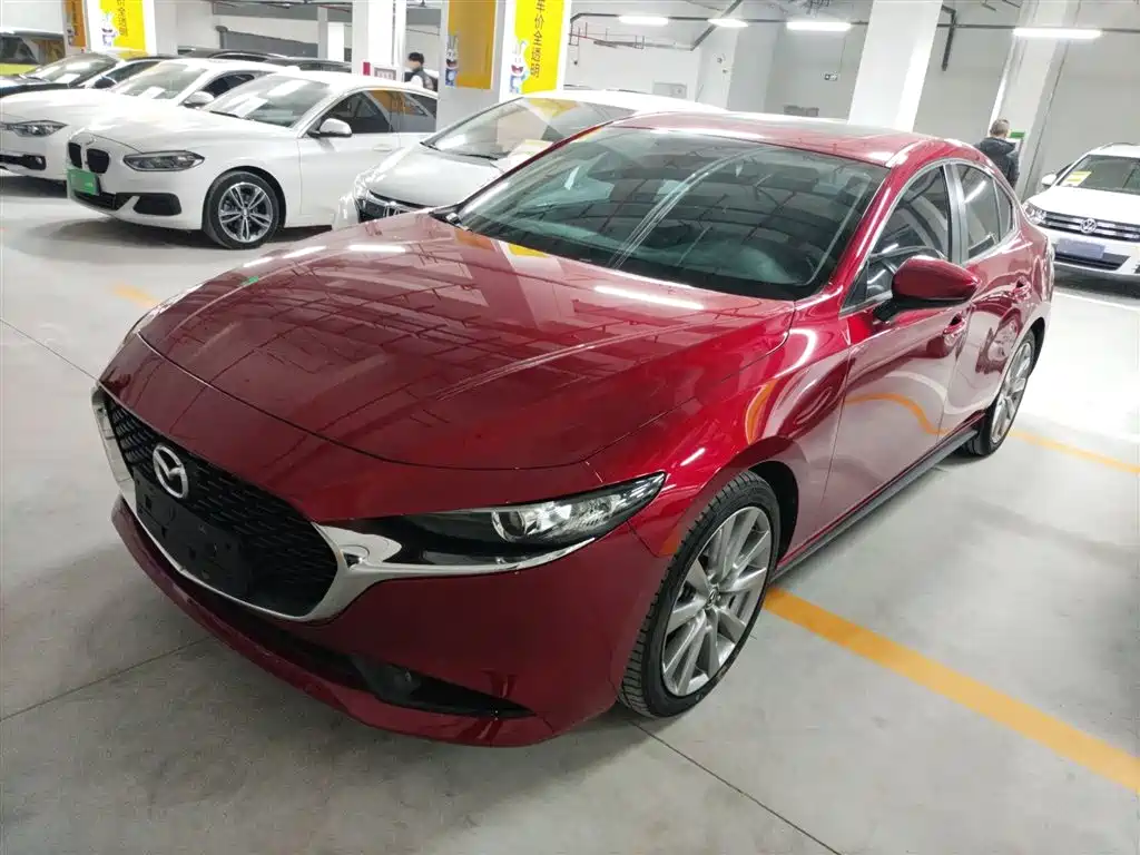 Mazda 3 Axela 2021
