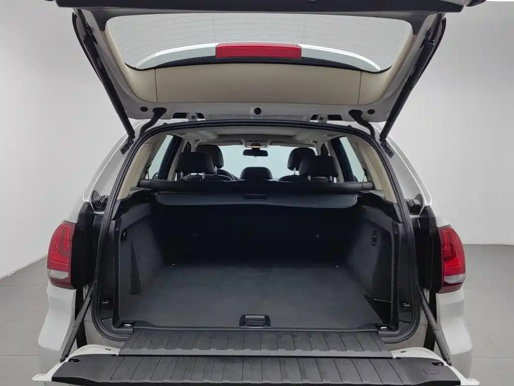 BMW X5 (Import) — миниатюра 16