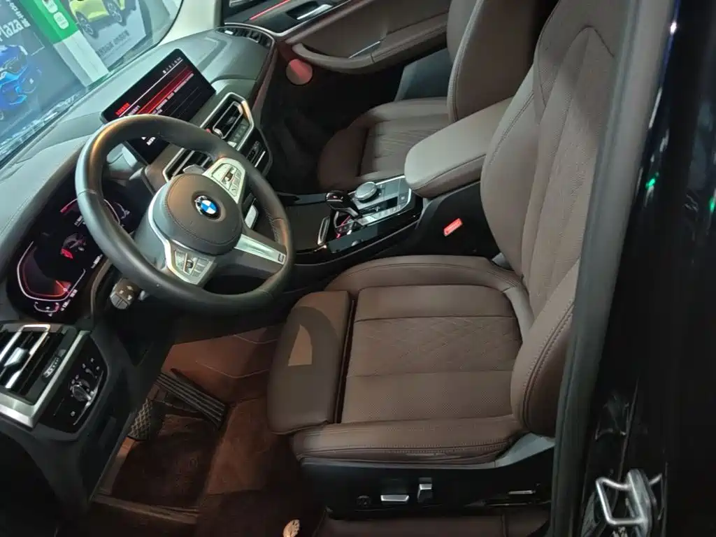 BMW X3 — миниатюра 15