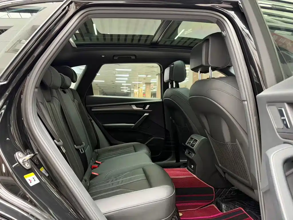 Audi Q5L — миниатюра 20