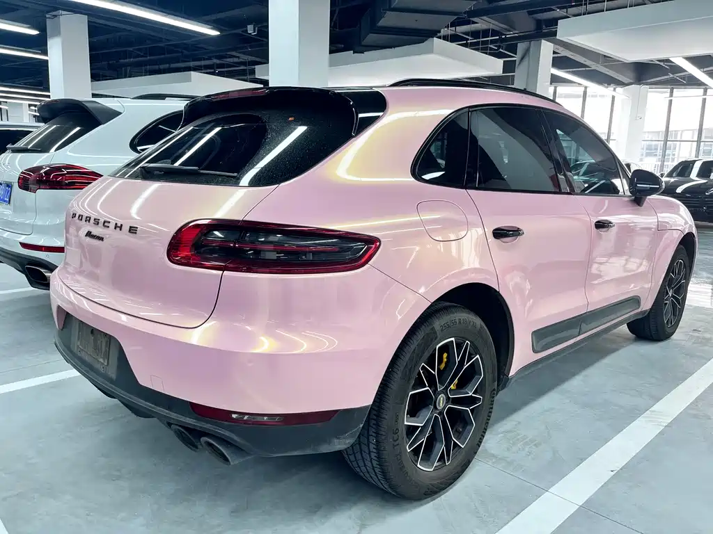 Porsche Macan — миниатюра 14