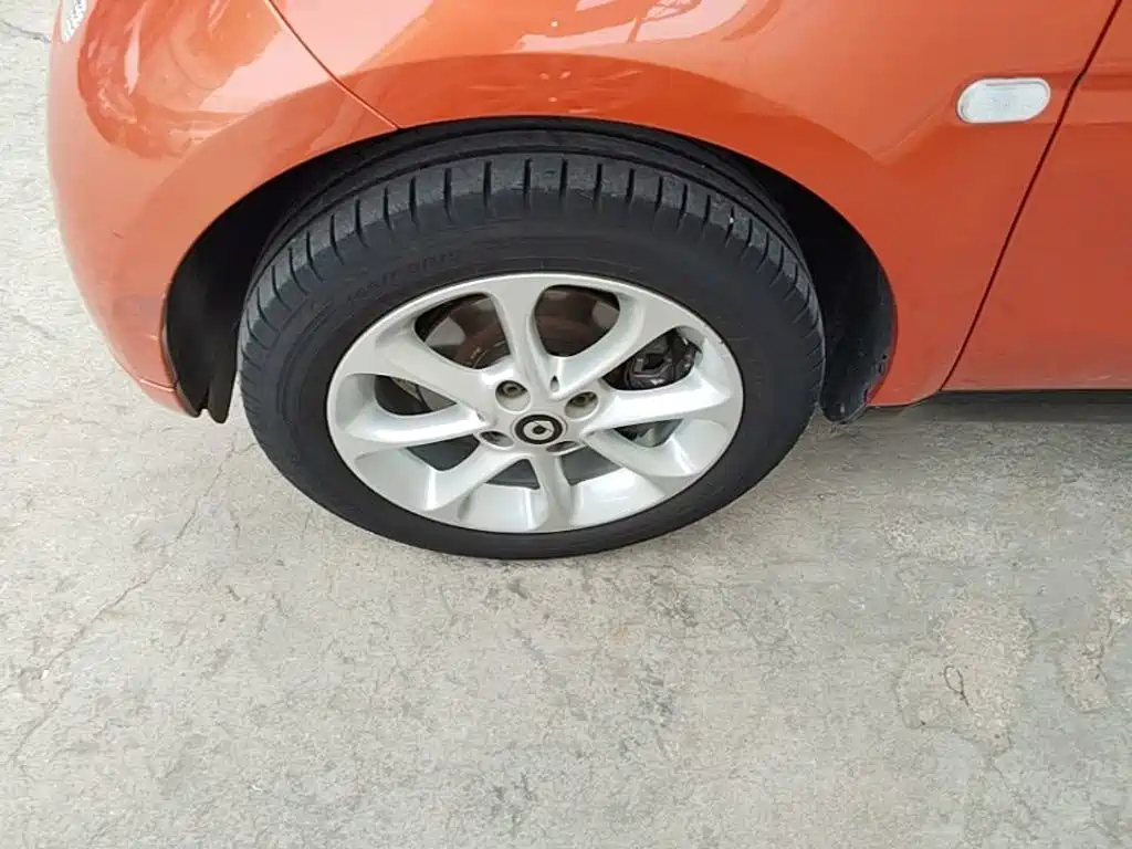 smart Smart Fortwo — миниатюра 23