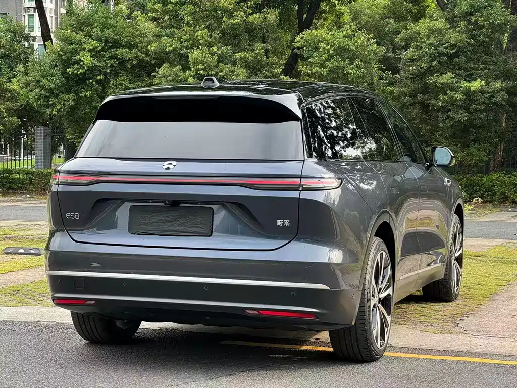 NIO ES8 — миниатюра 18