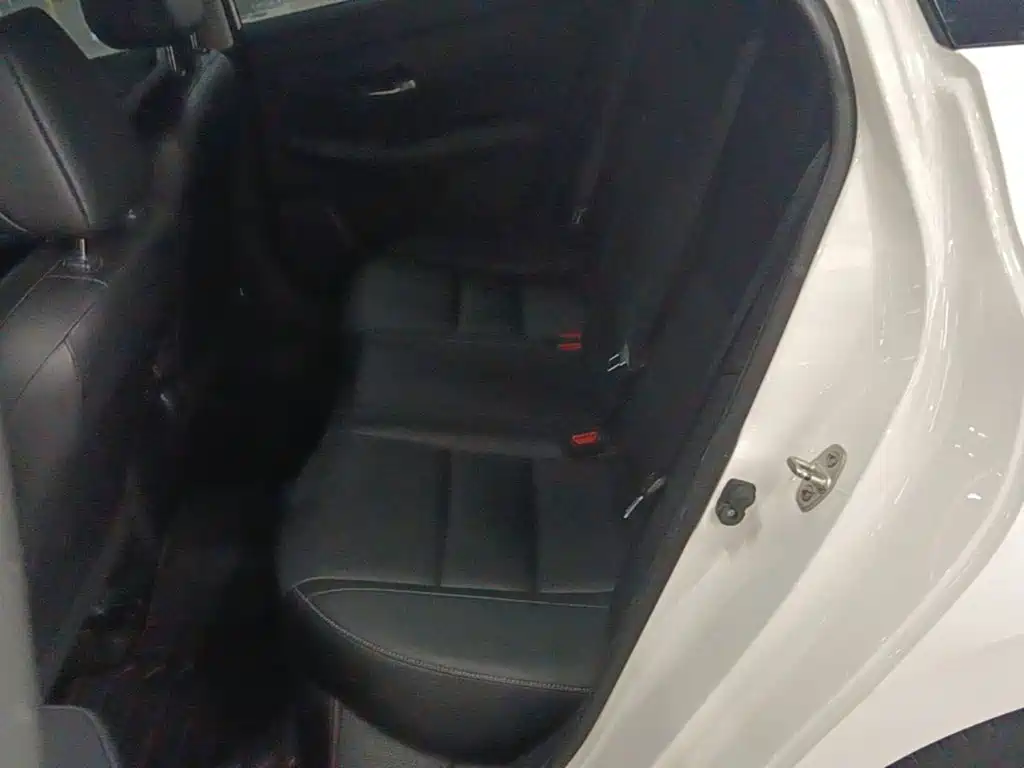 Nissan Sylphy — миниатюра 17