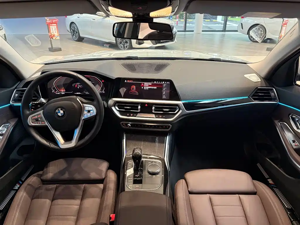 BMW 3 Series — миниатюра 7