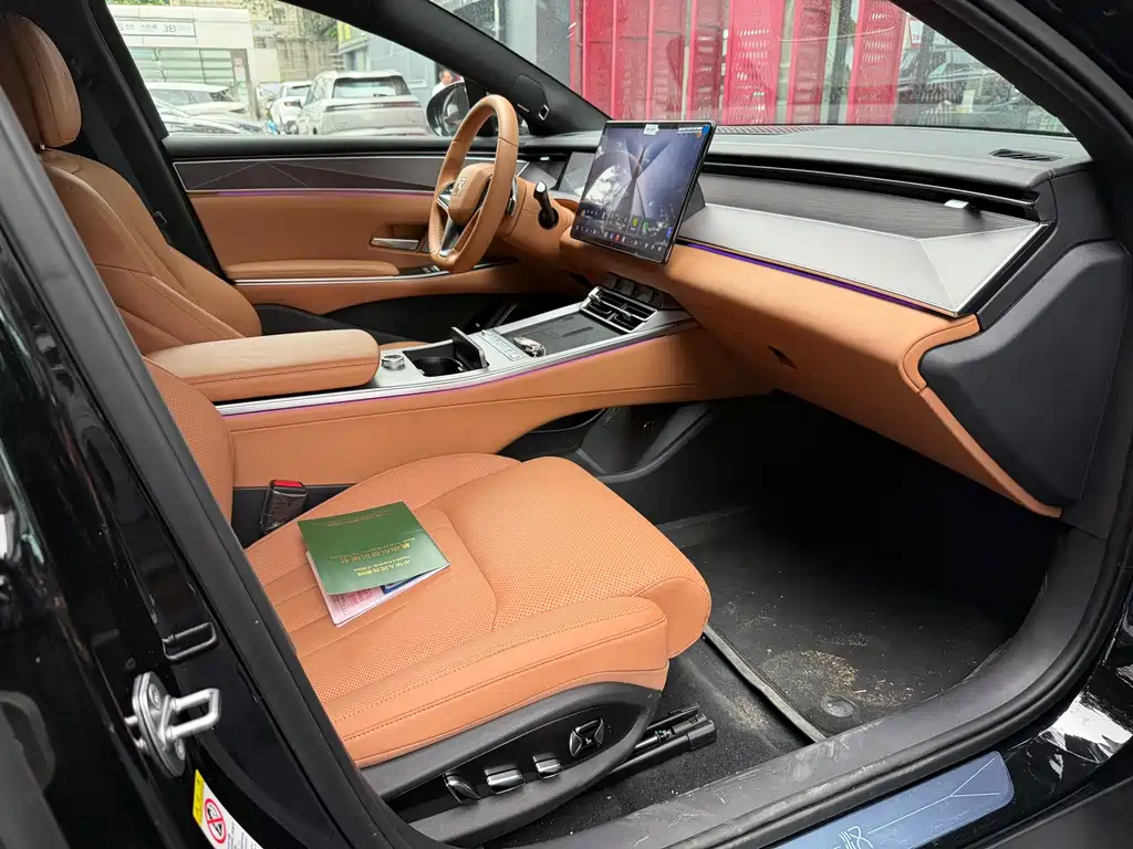 BYD Han L — миниатюра 6