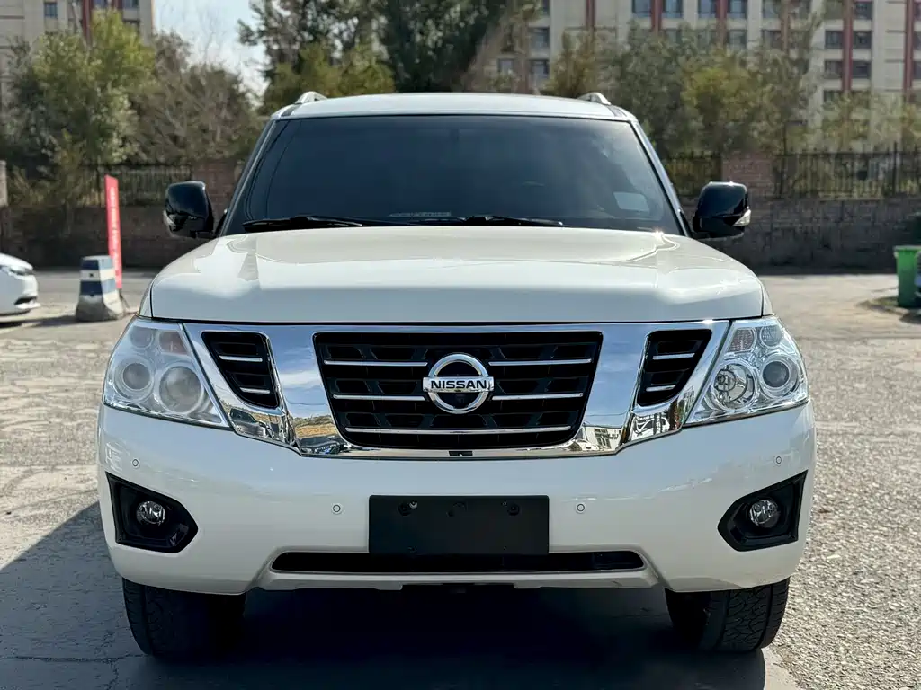 Nissan Patrol — миниатюра 2