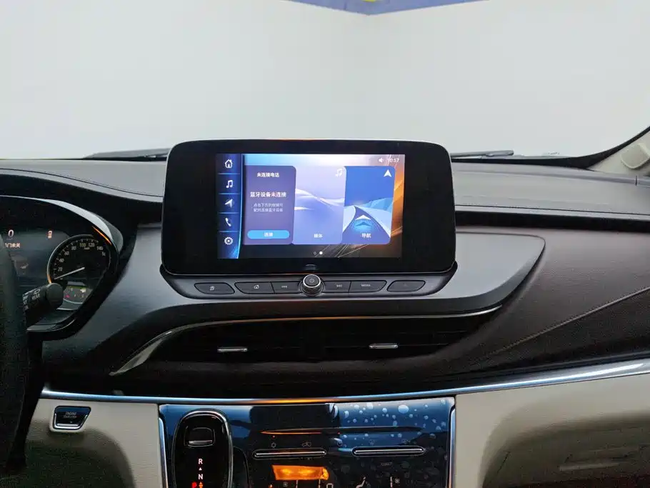 Buick GL8 — миниатюра 13