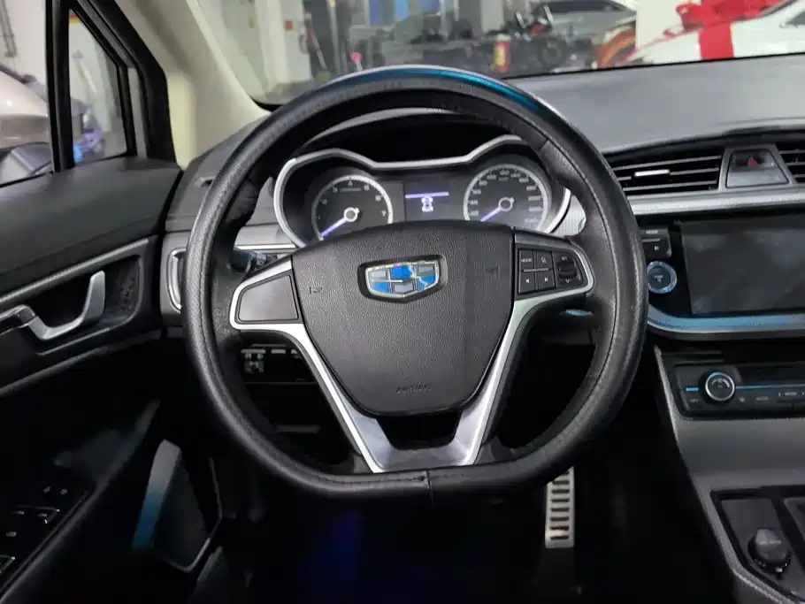 Geely Emgrand GS — миниатюра 15