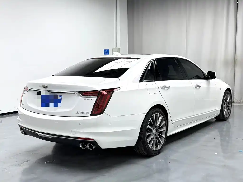 Cadillac CT6 2022 28T