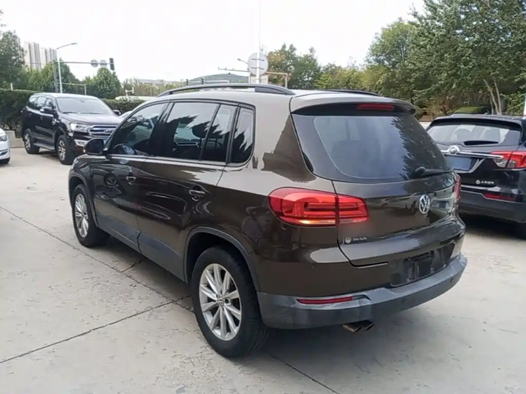Volkswagen Tiguan — миниатюра 5